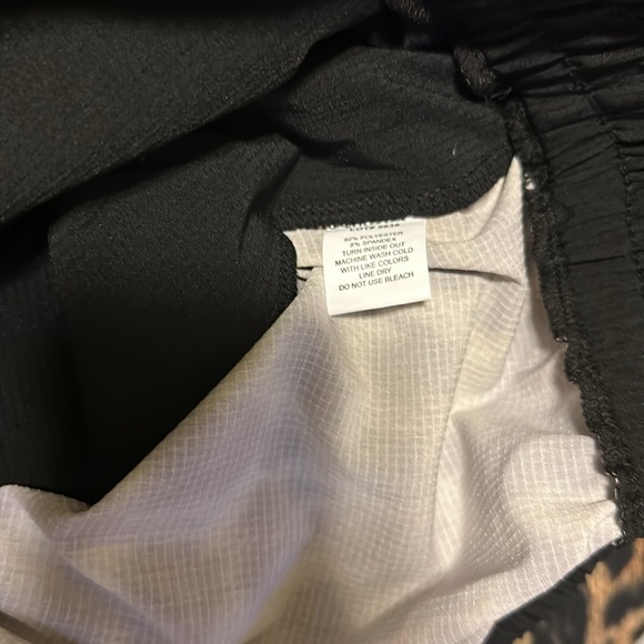 TEREZ Animal Print 1/4 Zip - Picture 10 of 10